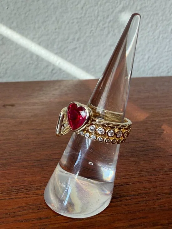 Hard to Find Melinda Maria Red Amelie Heart Ring - 5 - Picture 16 of 17